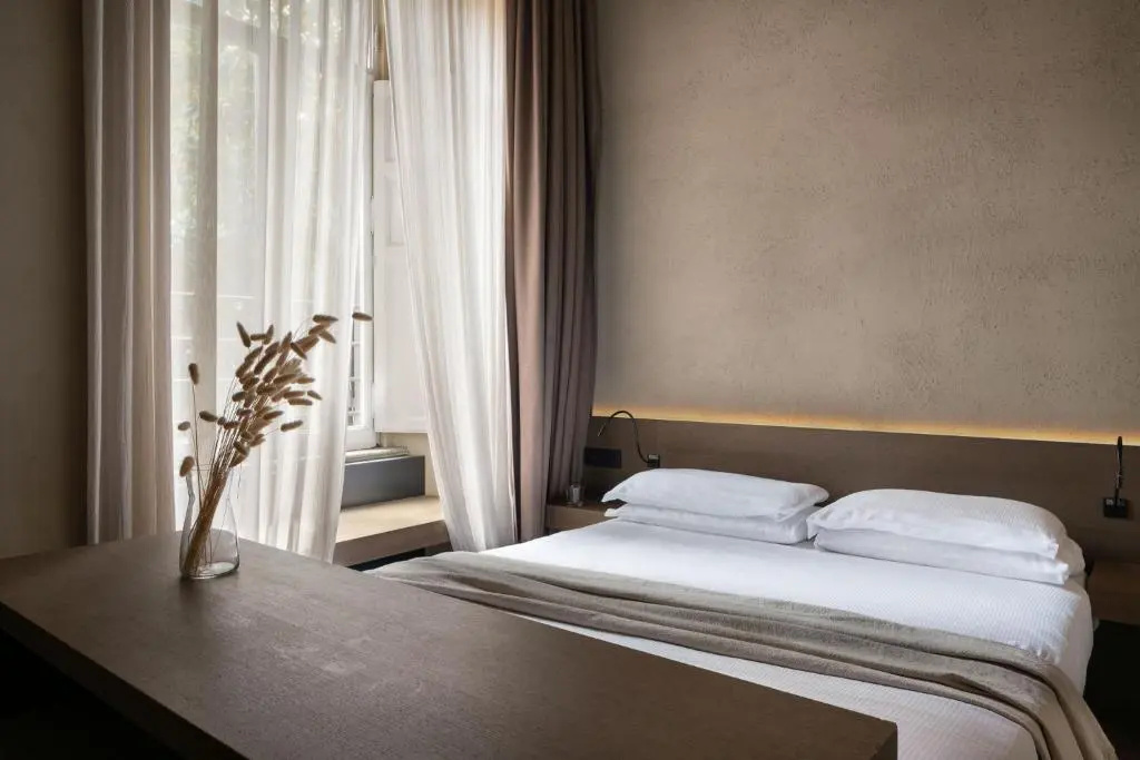 Superior Double room (full double bed)
