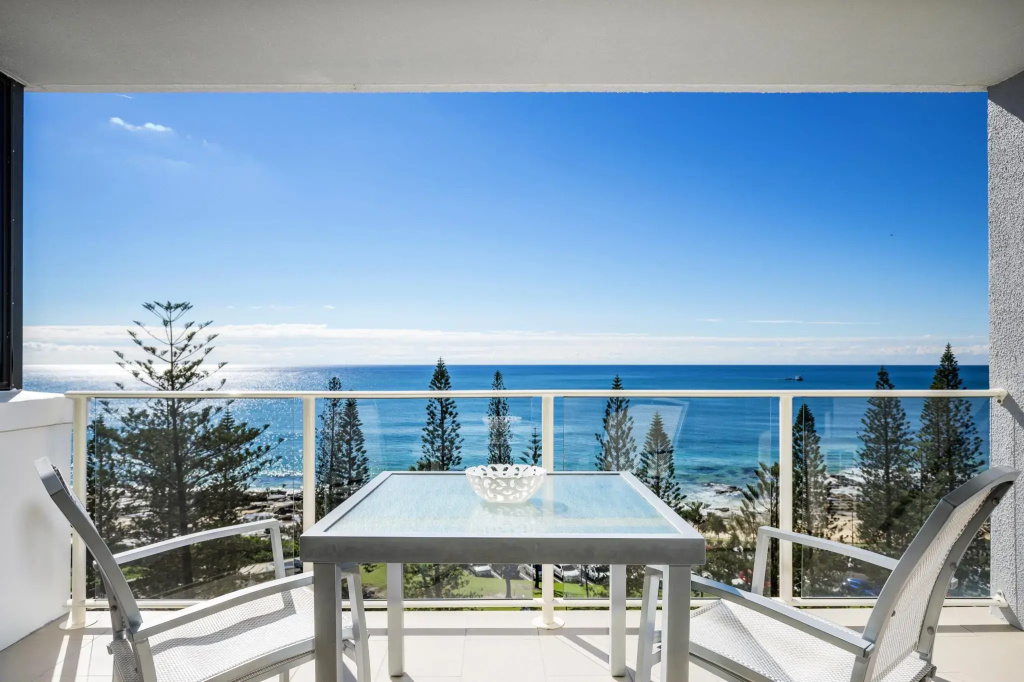 1 Bedroom Apartment with ocean view