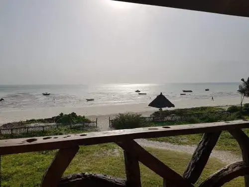 Beach & Waterfront