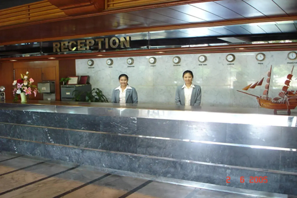 Siam Thani Hotel - фото 6