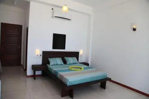 Aqua Marine Beach Hotel