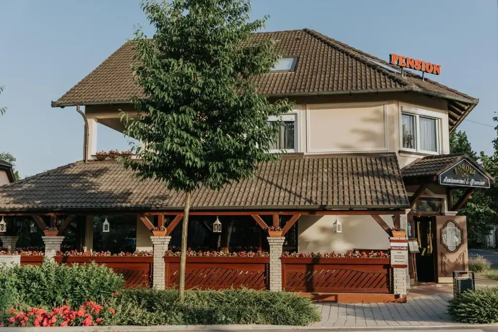 Korona Pension Restaurant - Chambres