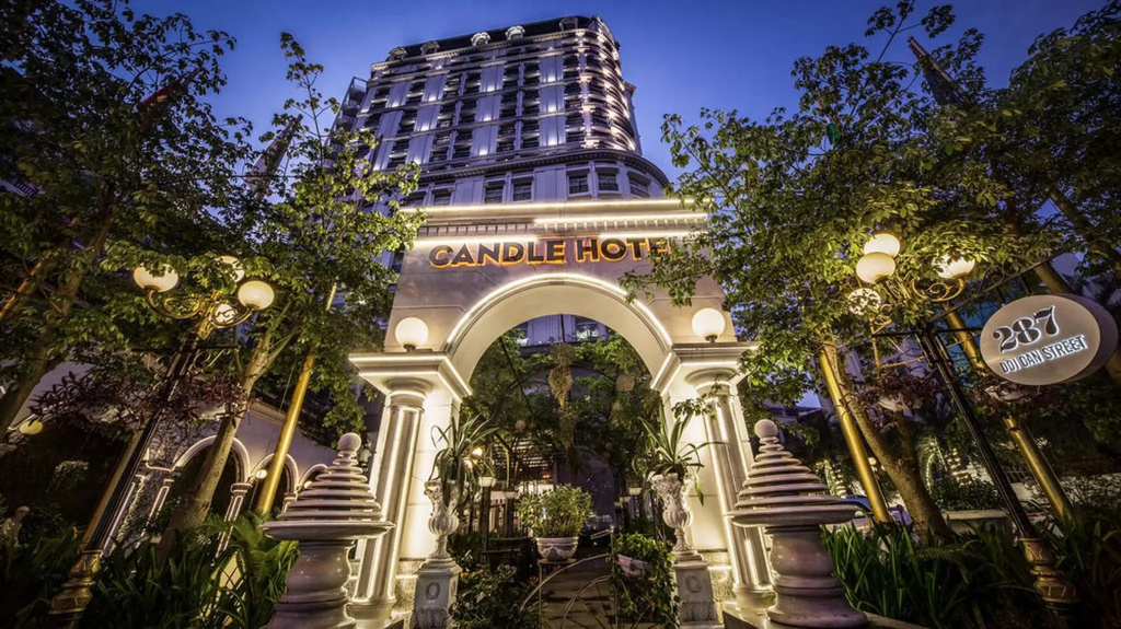 Super Candle Hotel — фото