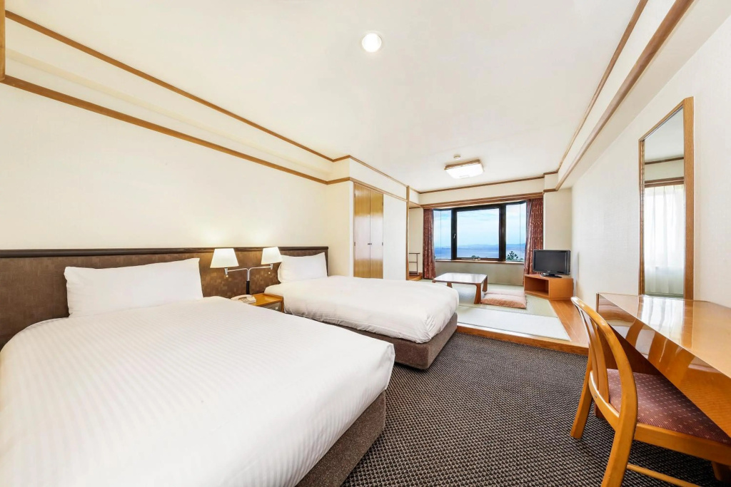 Resorpia Beppu — 4