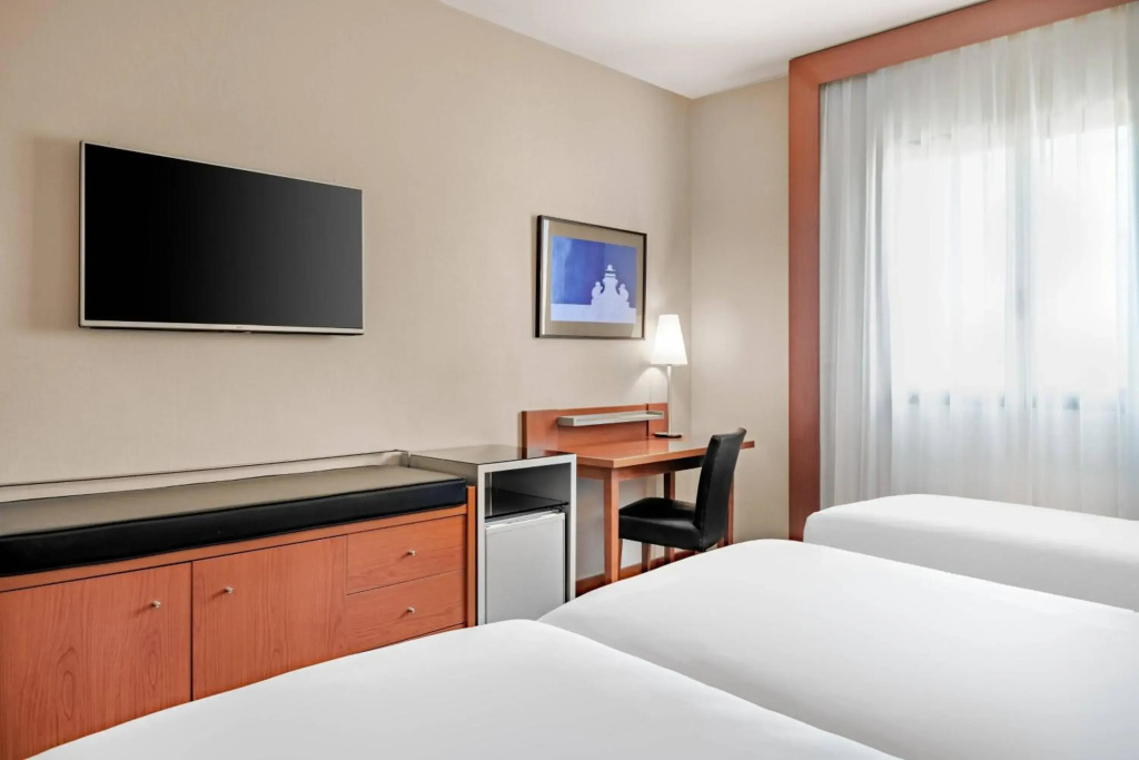 AC Hotel Badajoz by Marriott - фото 3