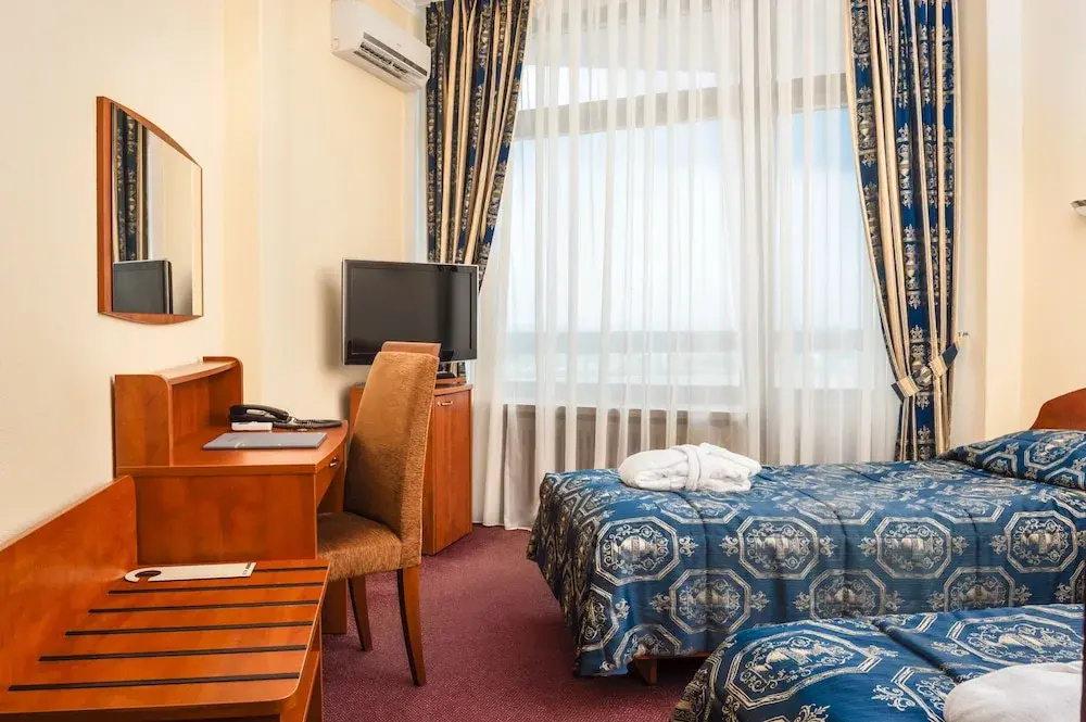 Economy Double room with balcony (twin beds)