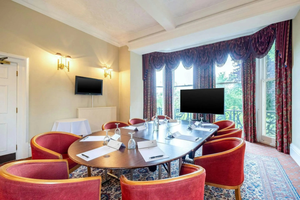 Makeney Hall Hotel - Général
