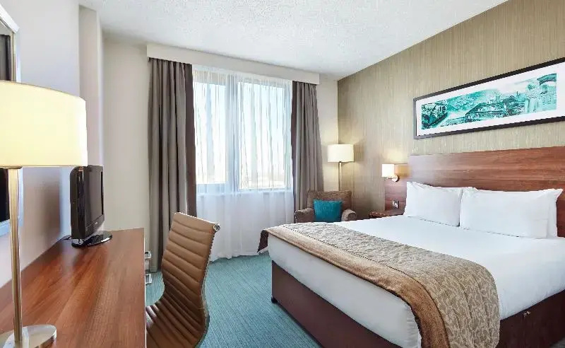 Leonardo Hotel Milton Keynes - Chambres
