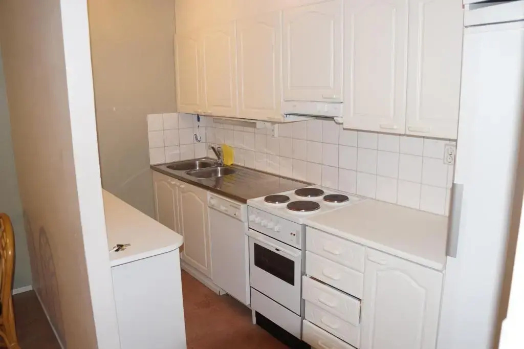 2 Bedrooms Apartment