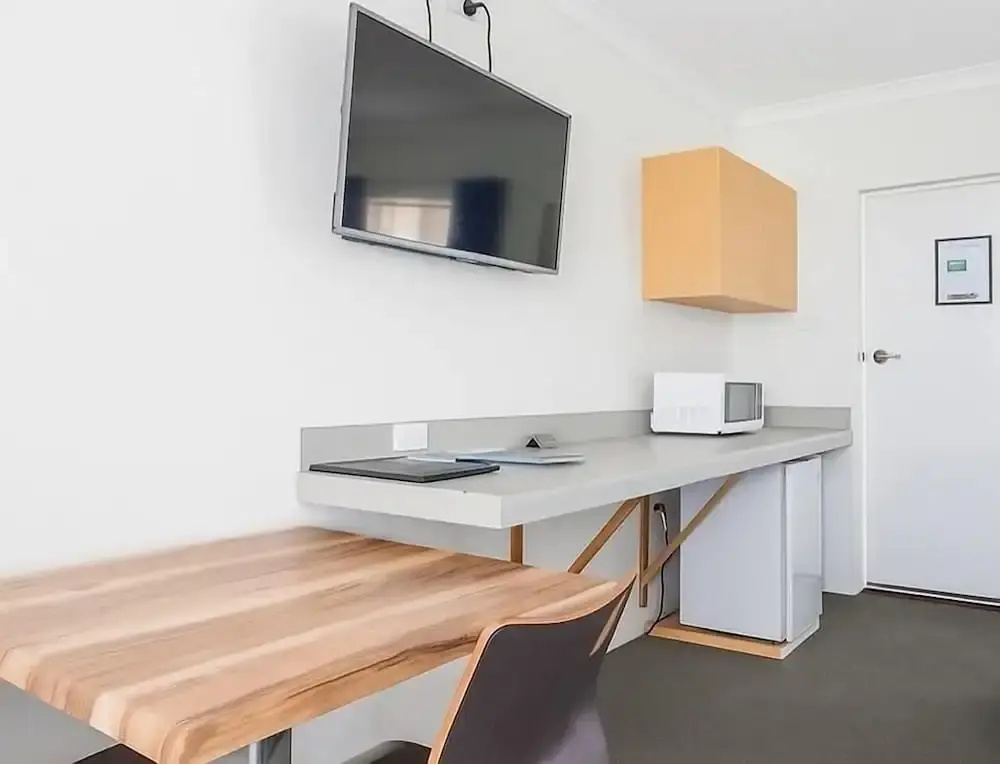 Economy Double room (twin beds)