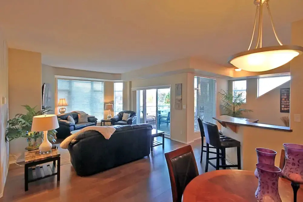 Sunset Waterfront Resort by KVR - фото 6