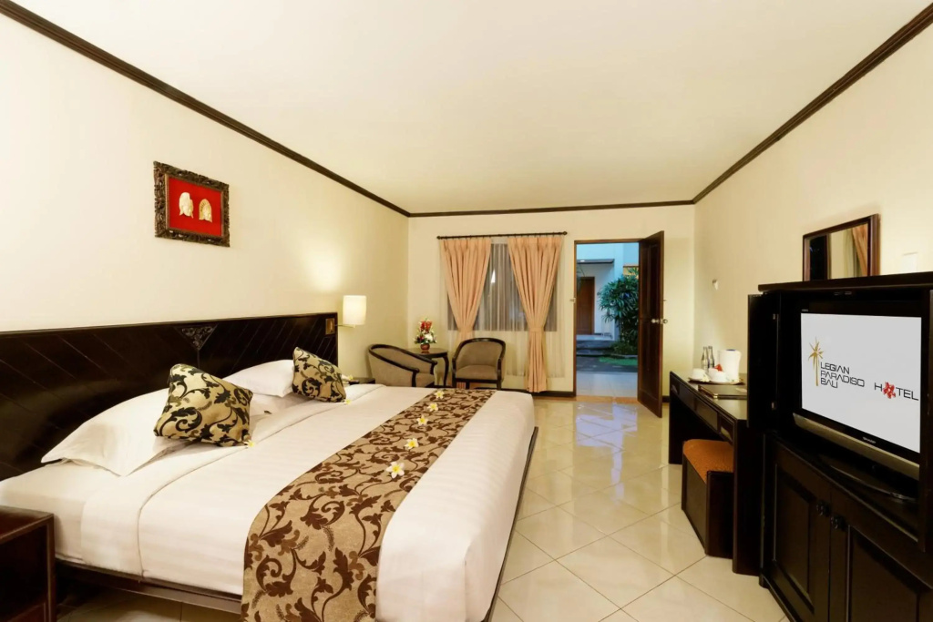 Legian Paradiso Hotel — фото