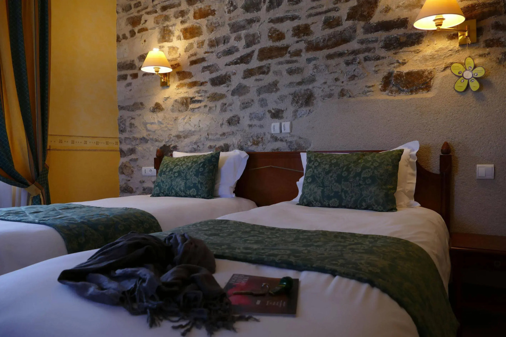 Voir la photo 4 — Le Champalud