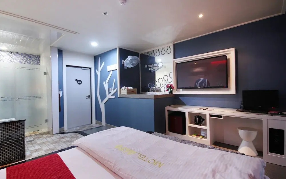 Hotel photo 6