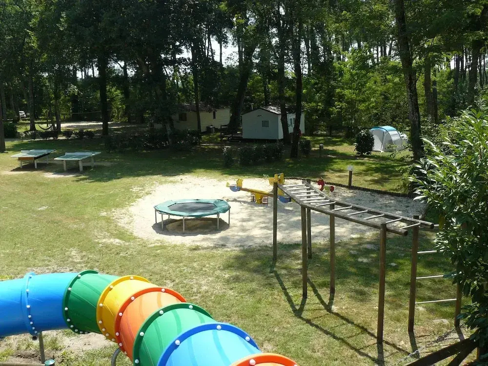 Afficher la photo 8 — Camping le Pin