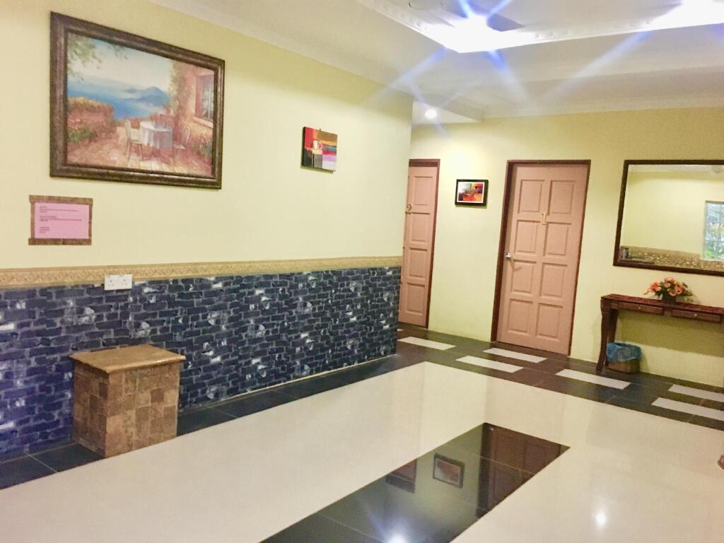D'Warung Motel