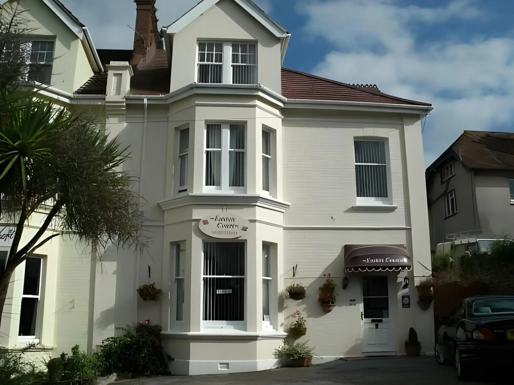 Easton Court