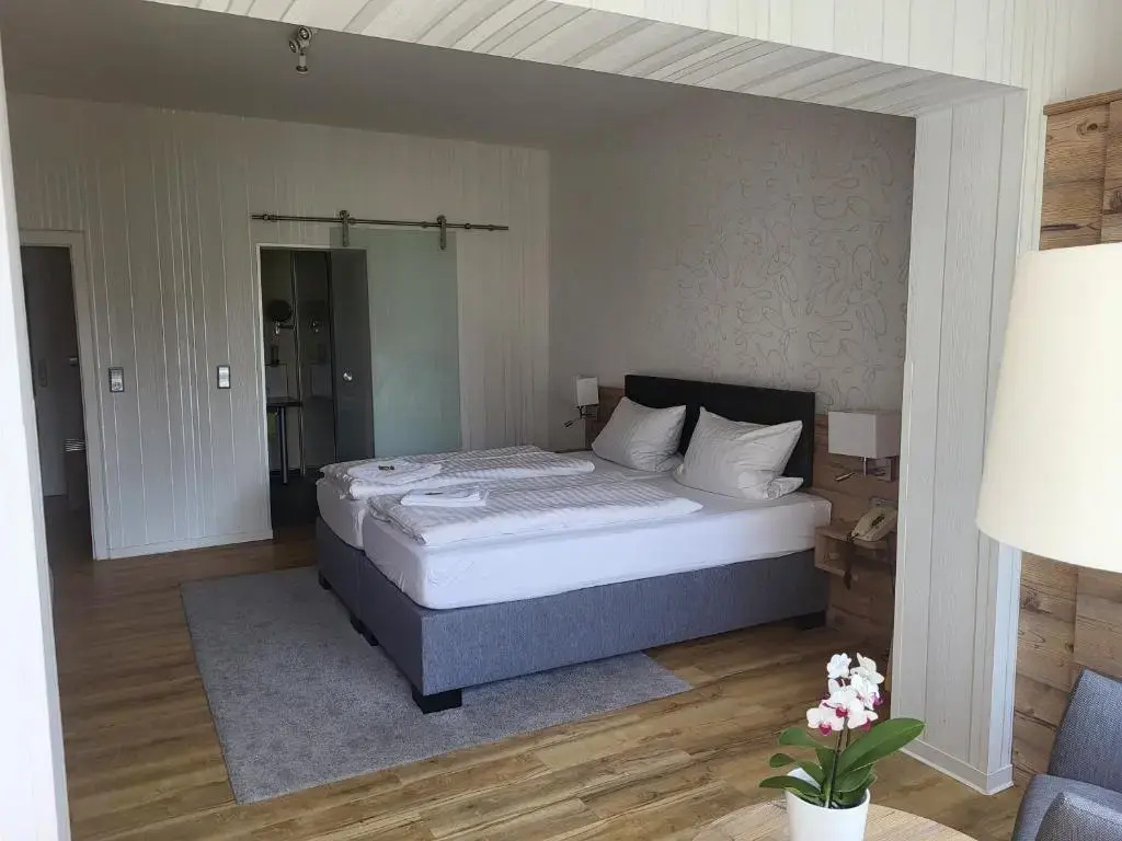 Hotel Waldrausch - Chambres