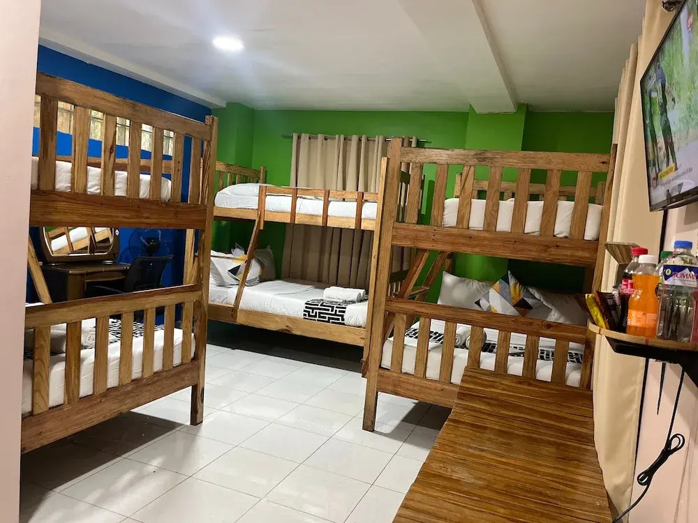 Economy room