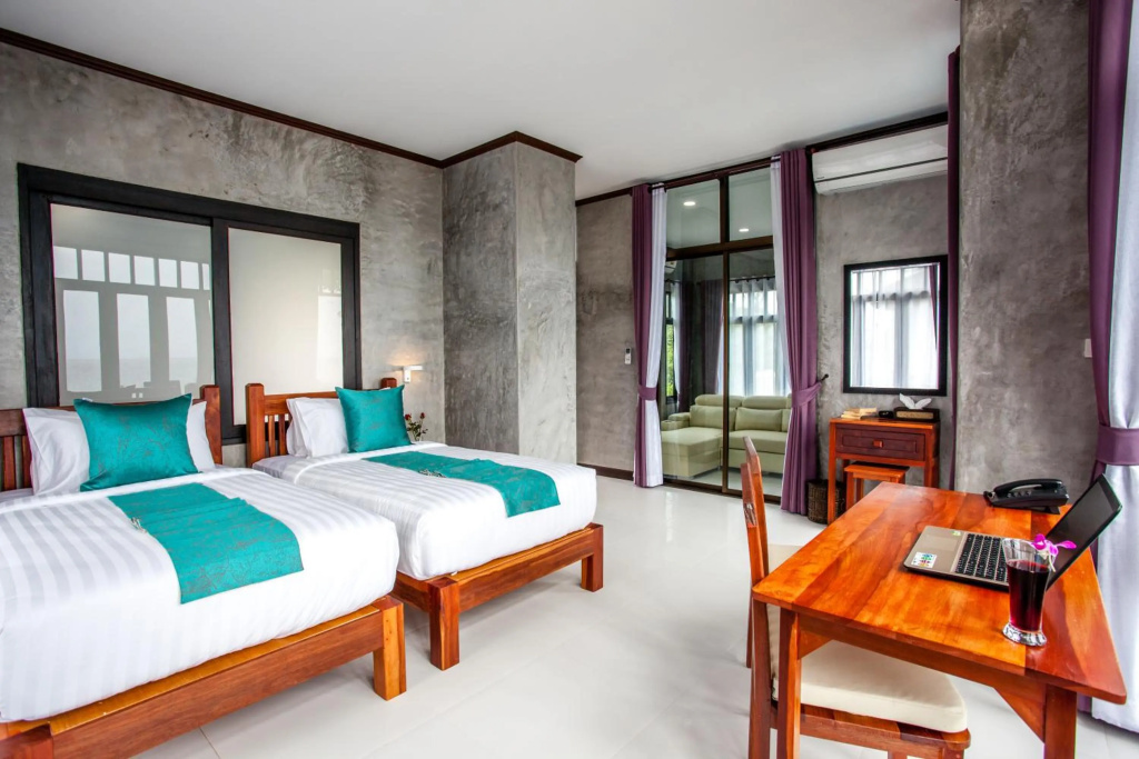 Lanta Corner Resort — 3