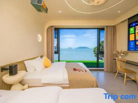 Standard Double room with ocean view (twin beds)