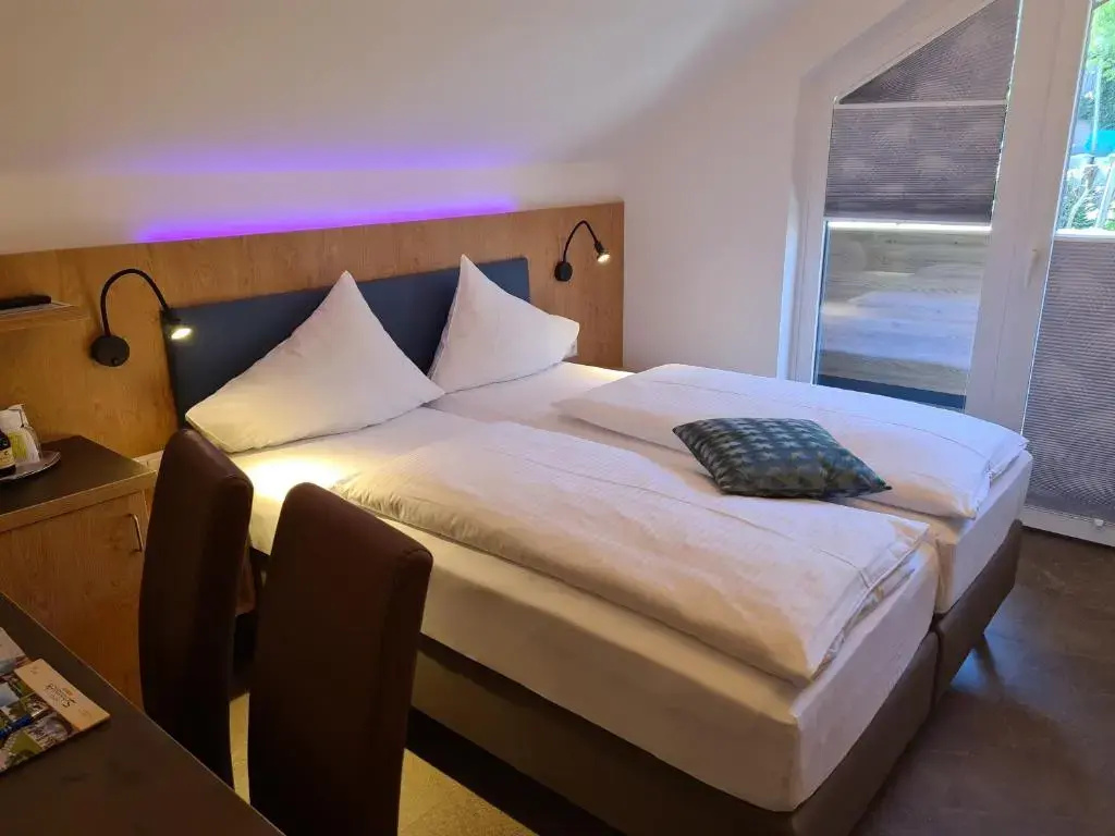 Dei Hotel Schönblick - Chambres
