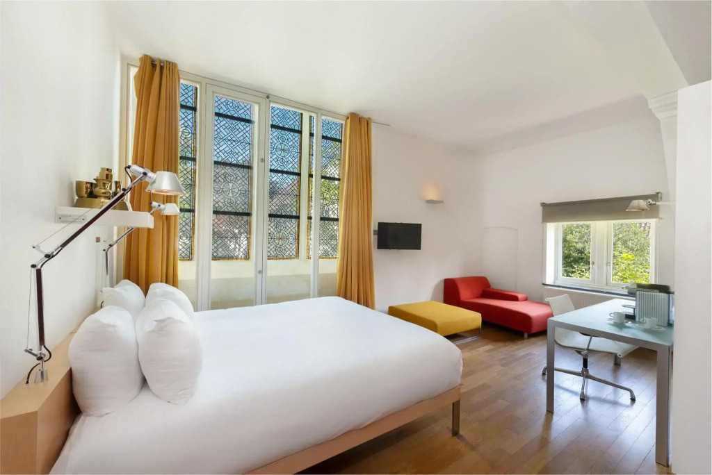 Kruisherenhotel Maastricht by null