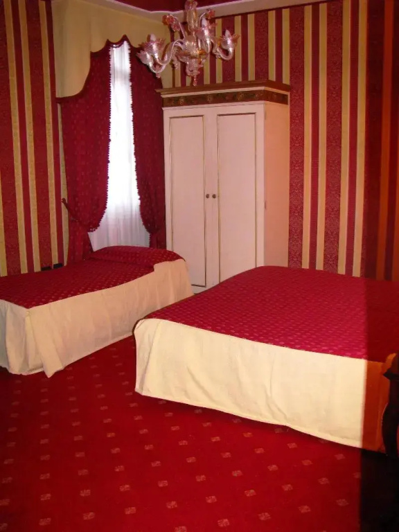 Hotel Belle Epoque - Chambres
