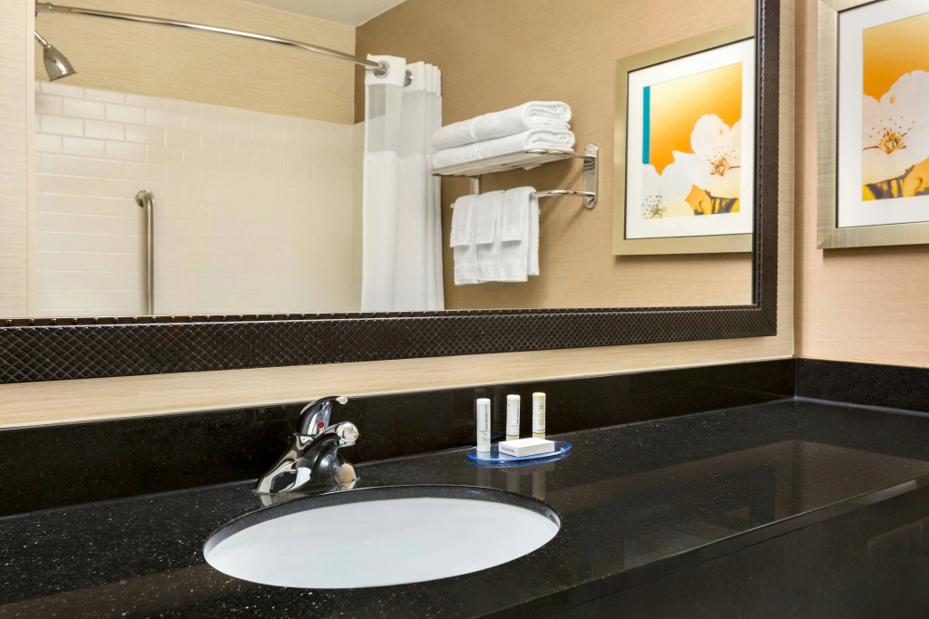 Fairfield Inn & Suites Toledo Maumee - Général