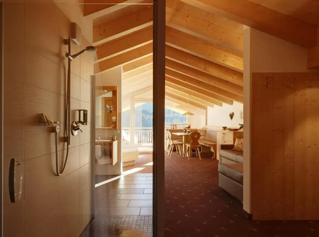 Suite with balcony