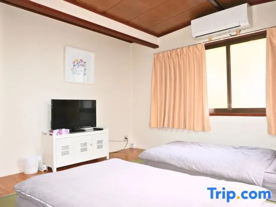 Linlin House C D 사진 2