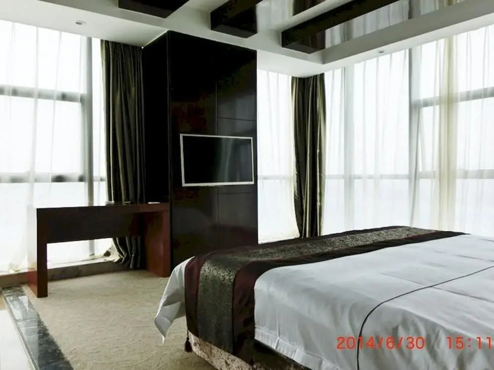 Jiaxing Haide Holiday Hotel - фото 7