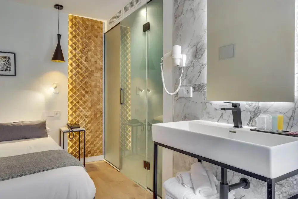 Classic Single room