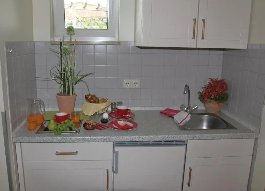 Comfort Double room with balcony (full double bed)
