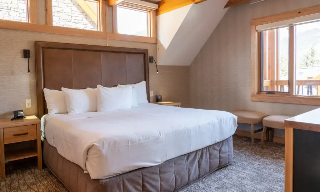 2 Bedrooms Suite