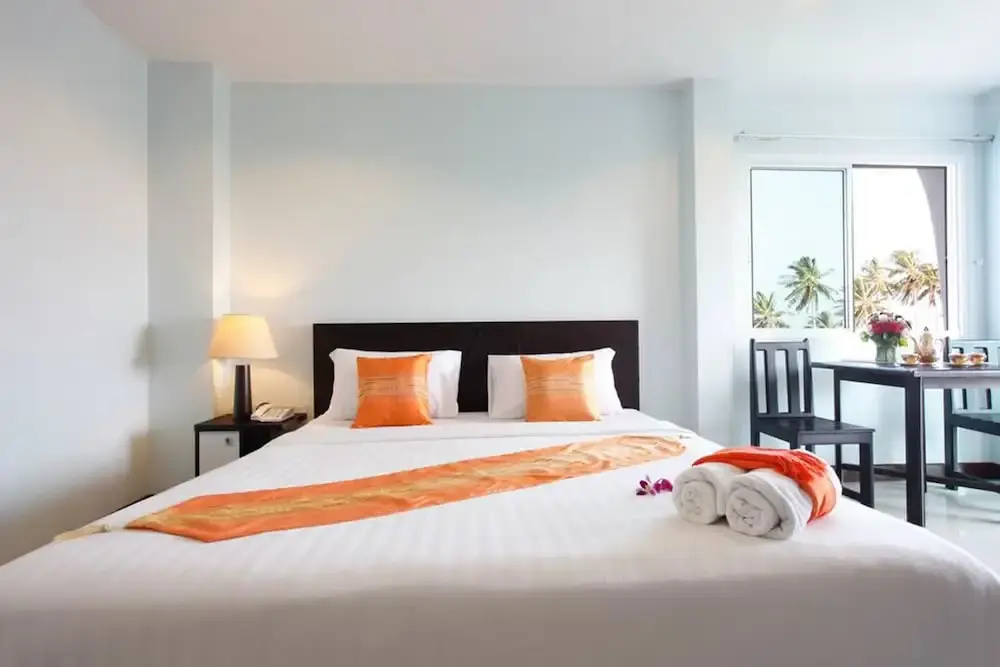Superior Double room with balcony (full double bed)