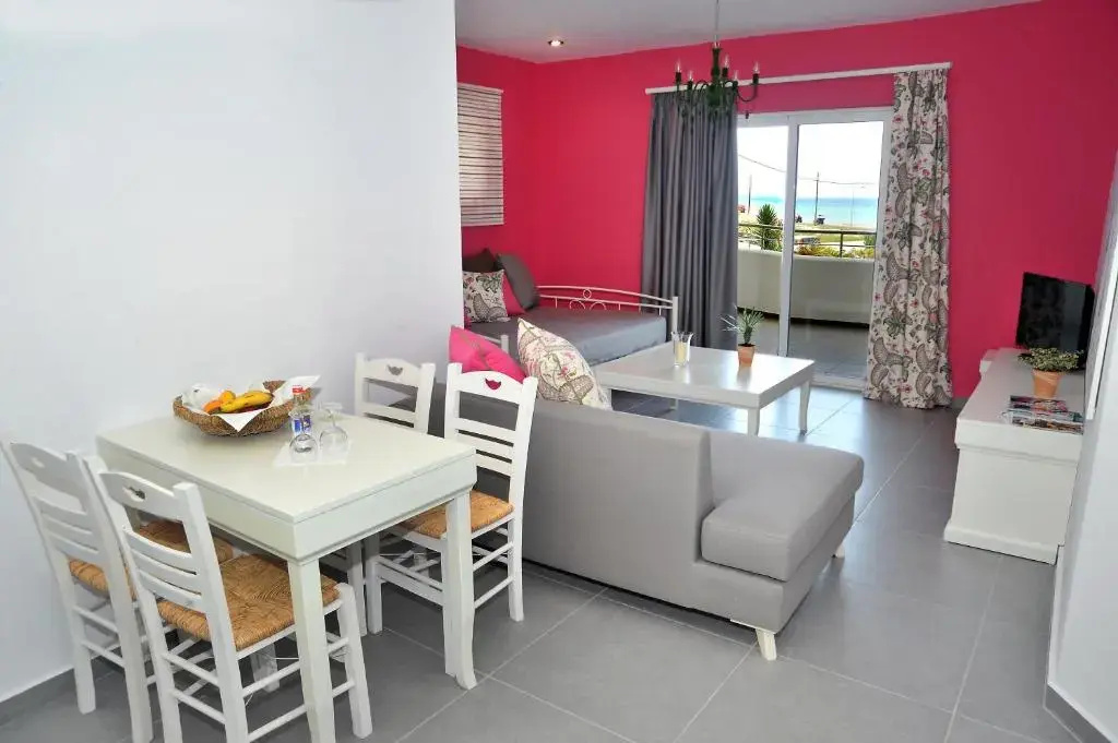 1 Bedroom Suite with sea view