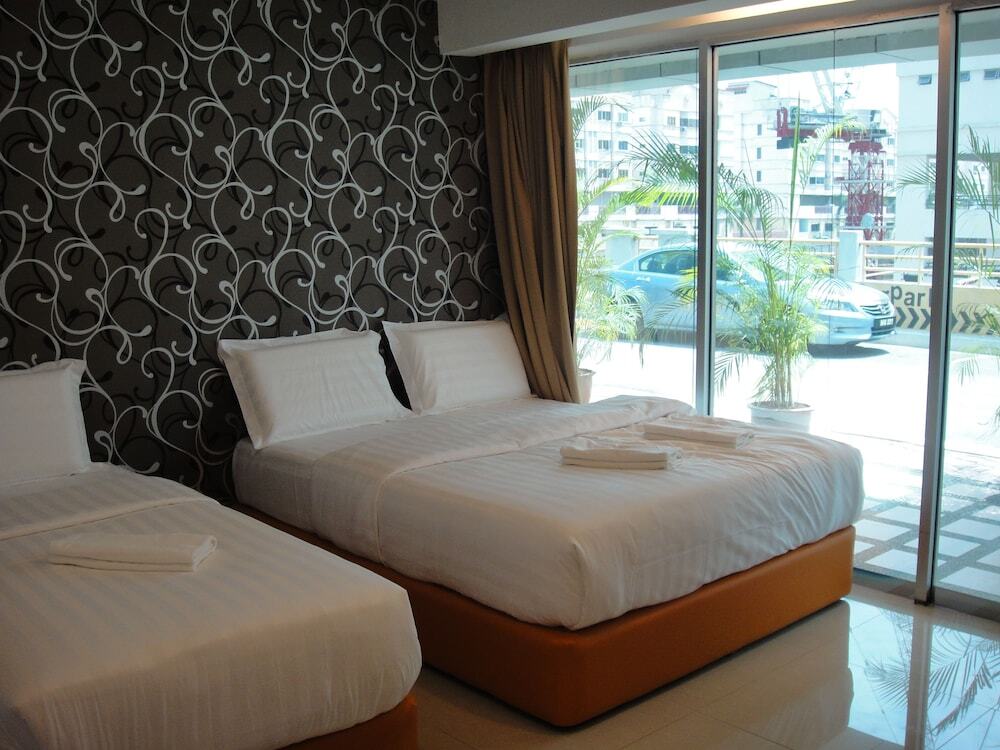 1 Hotel Kuchai Lama