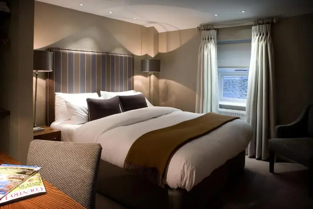 2 Bedrooms Family Cottage with city view full double bed