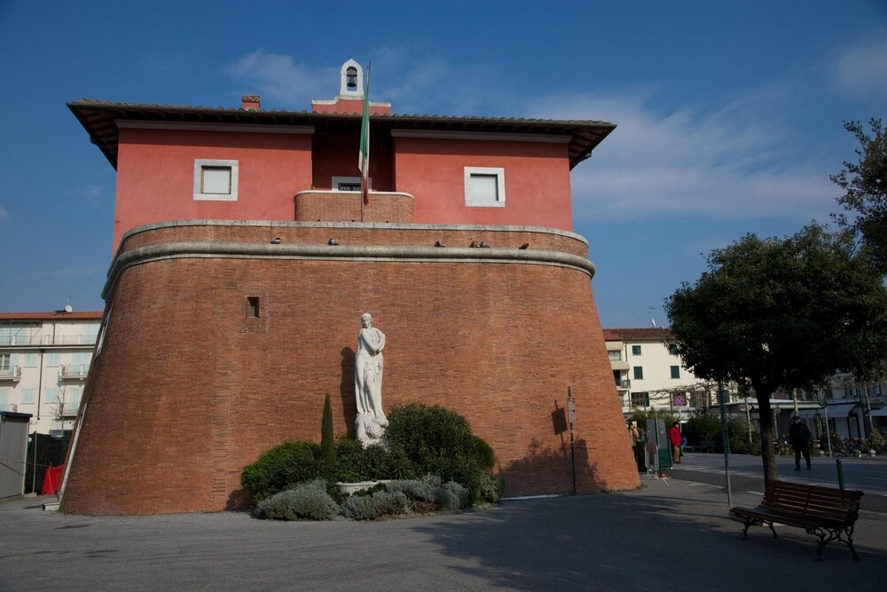 Casa Vittoria 400mt From sea Vittoria Apuana