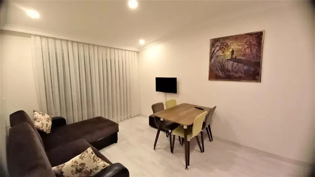 Mango Suite Apartment - фото 14