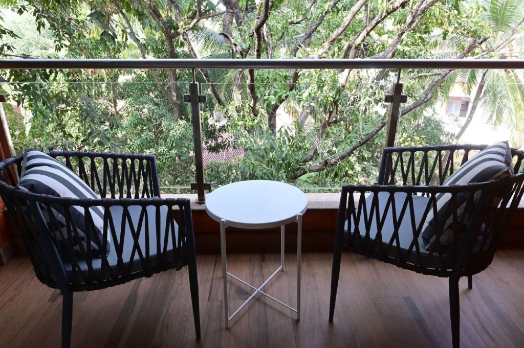 Balcony & Terrace