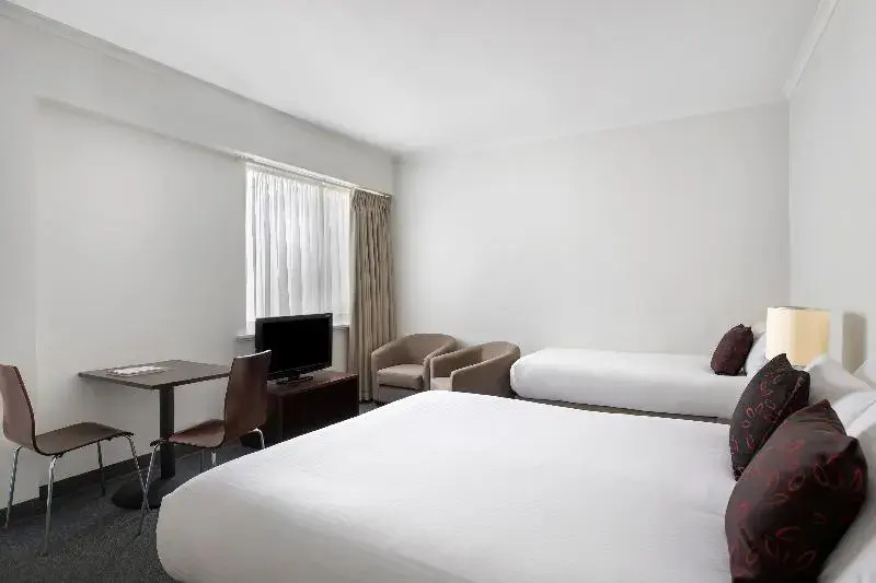 BreakFree Directors Studio - Chambres