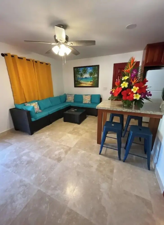 2 Bedrooms Comfort room