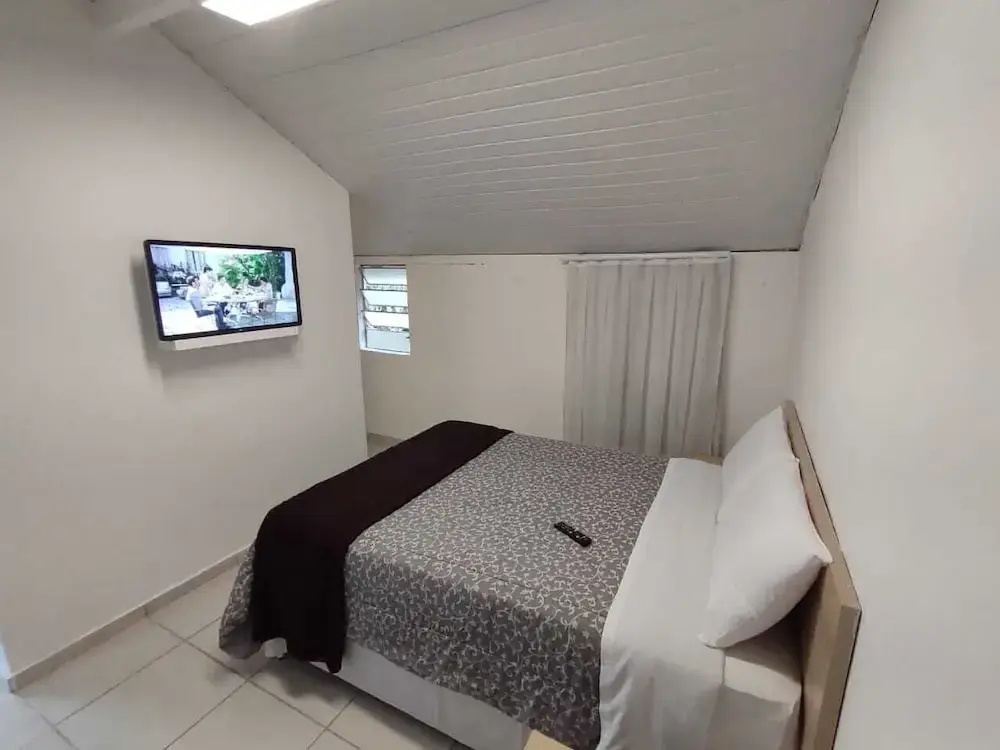 Economy Chalet