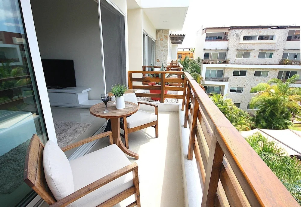 Spacious Ph 3 Bedrooms With Private Terrace, Beach Club Access