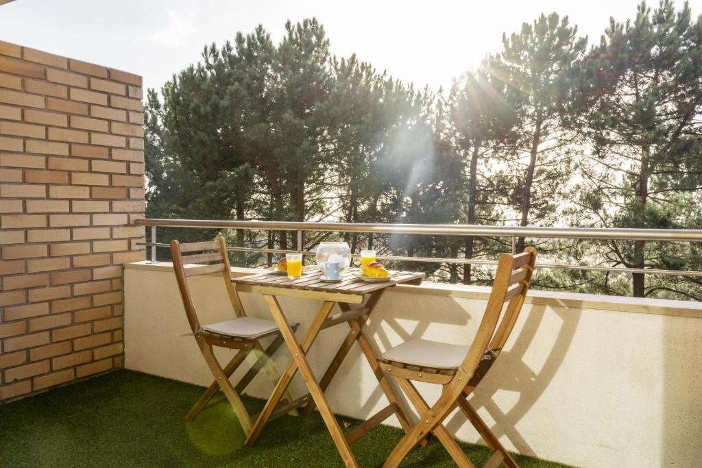 Modern Gaia With Balcony by Homing