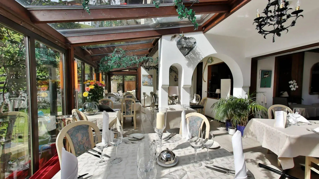 Hotel photo 19