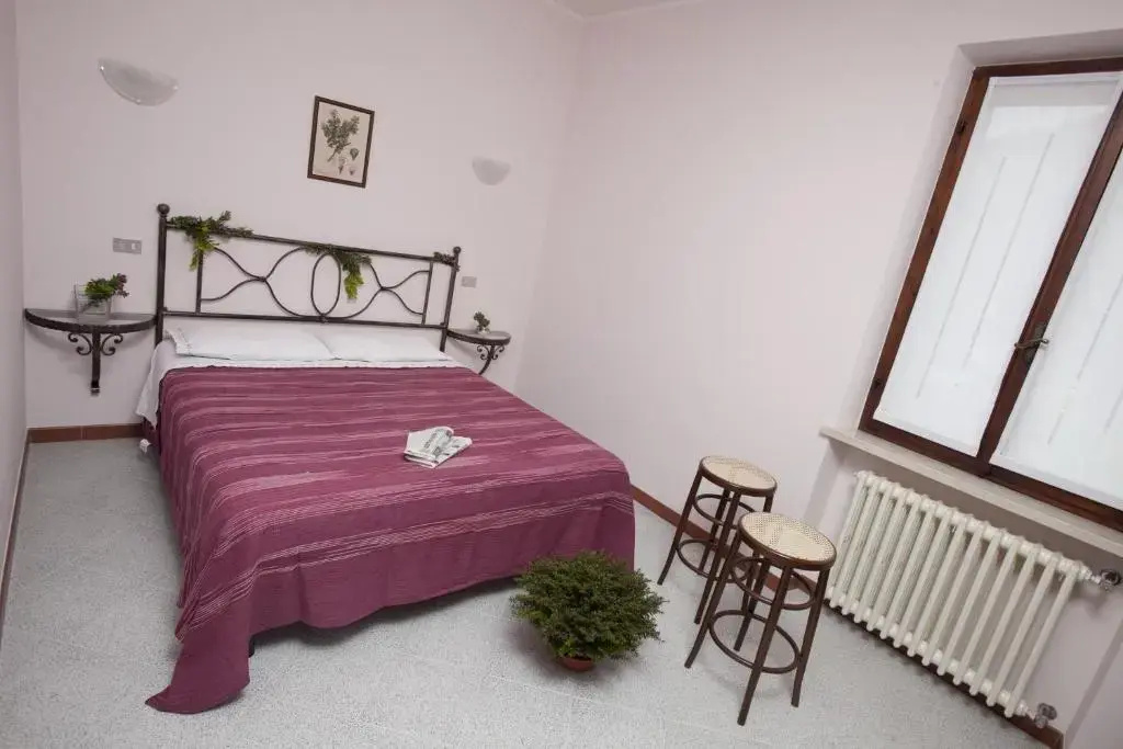 Standard Double room (full double bed)