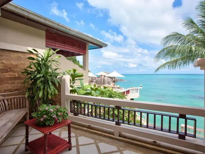 Standard Double room beachfront (full double bed)